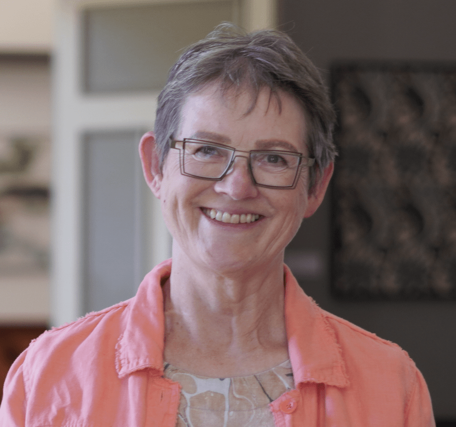 Treasa DUNWORTH