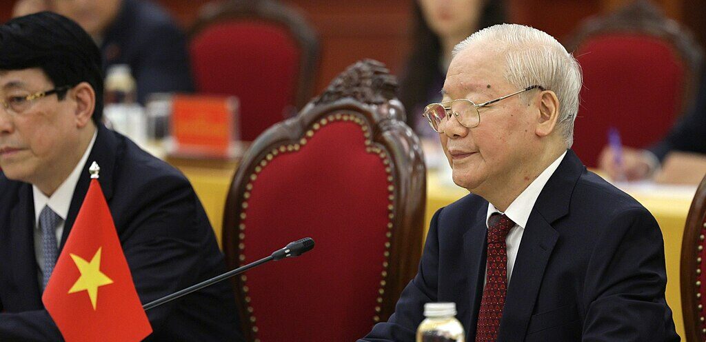 Vietnam Communist Party Boss Dies at 80; Succession in Balance