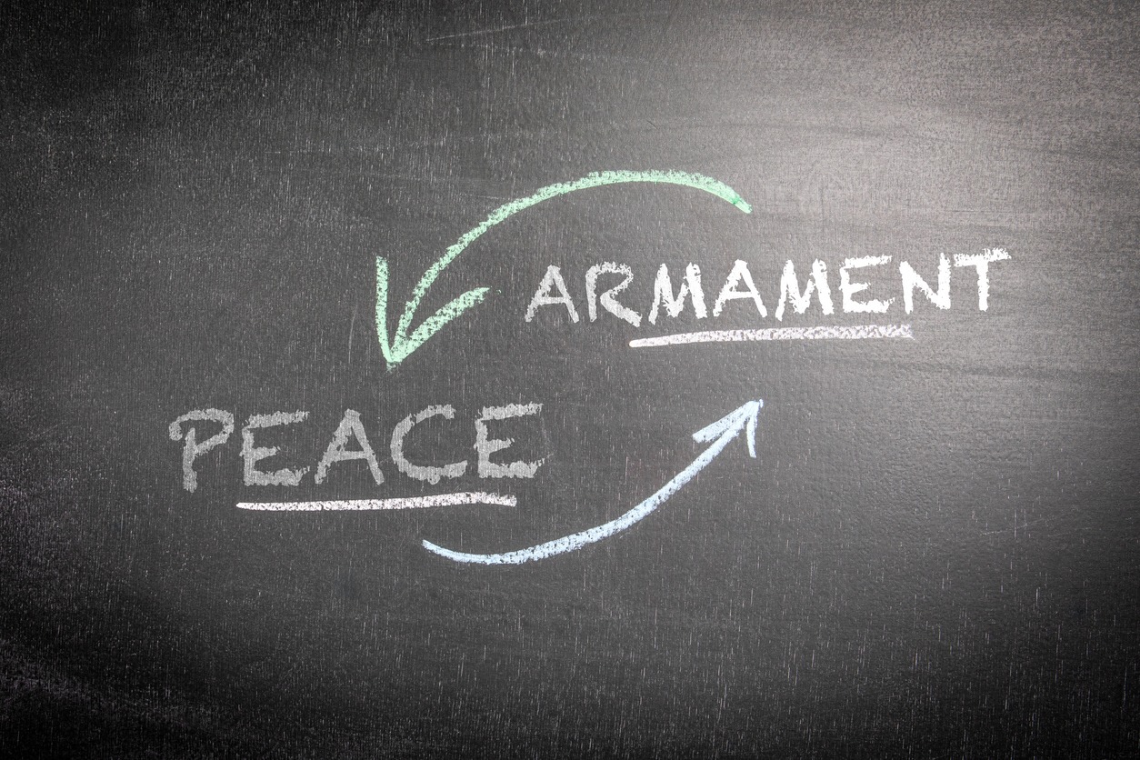 Widening Gulf: Nuclear Deterrence versus Nuclear Disarmament