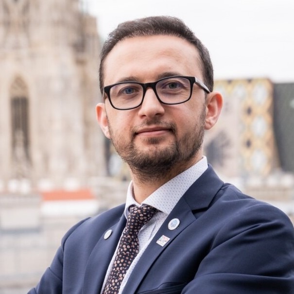 Ali Alkis